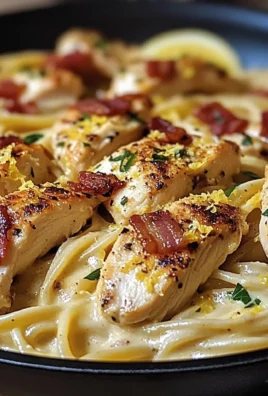Creamy Chicken Carbonara Skillet