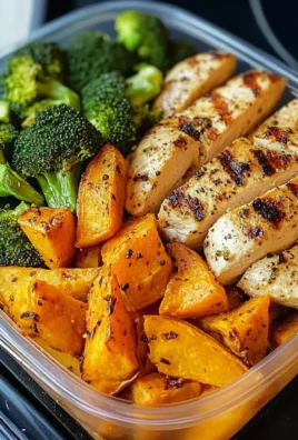 Chicken, Sweet Potato & Broccoli Meal Prep Bowls
